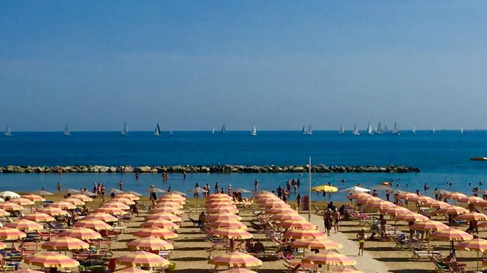 Hotel Cosmopolita Rimini Zewnętrze zdjęcie